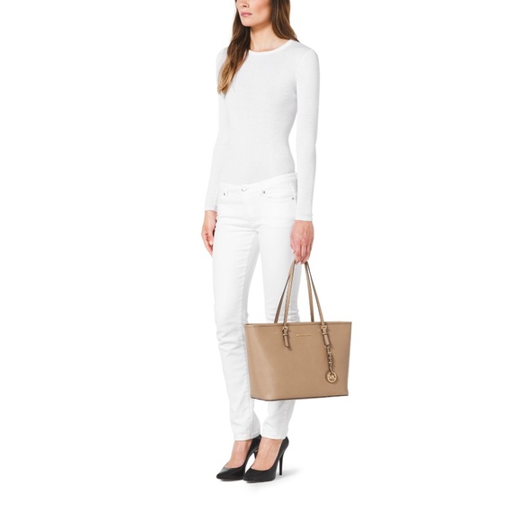 🌟Flash Sale!! Michael Kors Purse - Picture 6 of 8